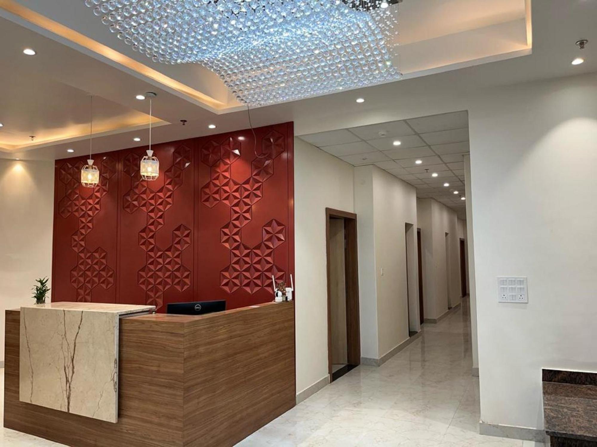 Hotel Satsang Grand